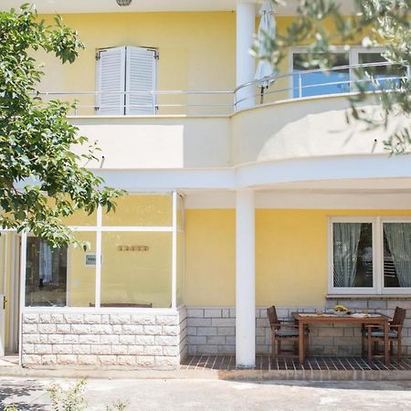 Oliveum Apartments อูมัค ภายนอก รูปภาพ