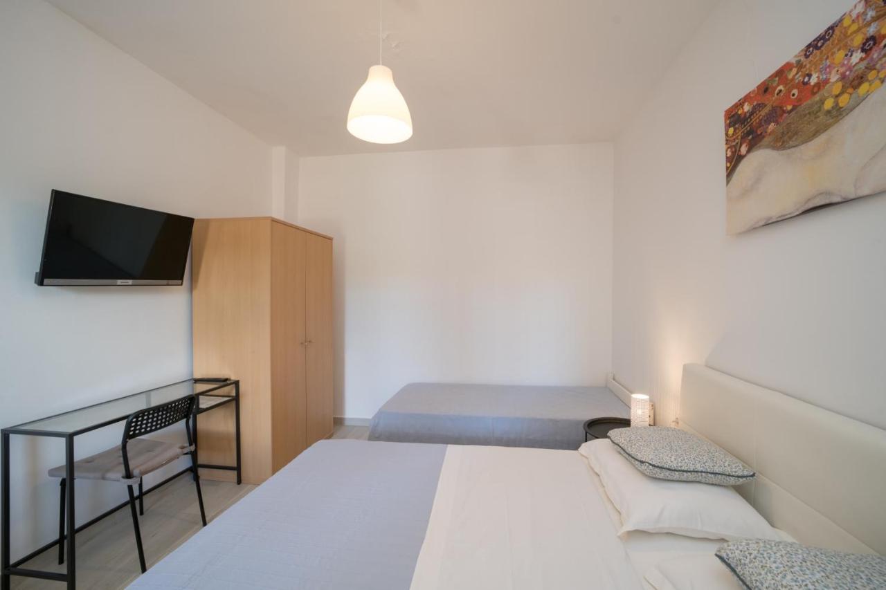Oliveum Apartments อูมัค ภายนอก รูปภาพ